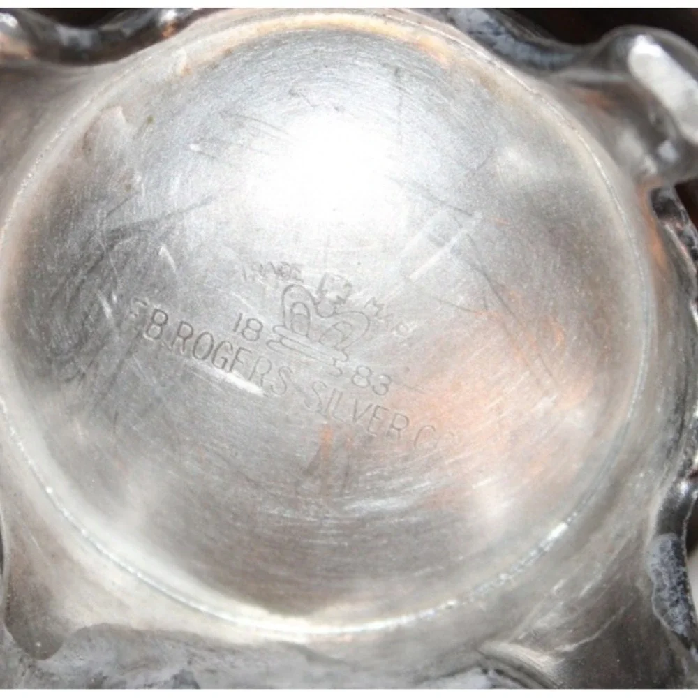 vintage F.B. Rogers Silver Co. silverplated creamer & sugar set with lid footed